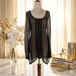 Max Studio | Nearly Nude Lacey Layer Top | Size Medium | Sheer Perfection